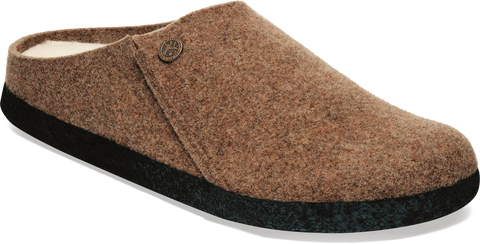 Quarter turn view Women's Birkenstock Footwear style name Zermatt Shearling Narrow in color TOFFEE. Sku: 1027978