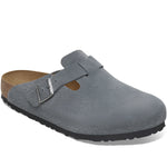 Quarter turn Men's Birkenstock Footwear style name Boston Soft Footbed Suede Regular in color Basalt Gray. Sku: 1029708