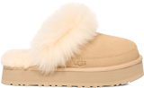 Quarter turn view Women's UGG Footwear style name Disquette Chalet in color SNDCS. Sku: 1173930-SNDCS