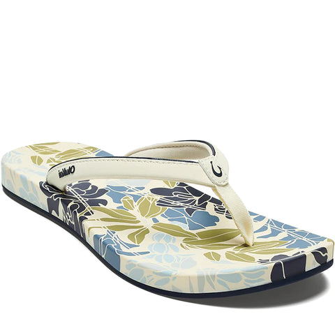 Quarter turn Women's Olukai Footwear style name Uiki in color Mood Indigo/ Pai. Sku: 20537-ZNZQ