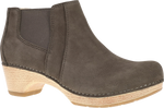 Quarter turn view Women's Dansko Footwear style name Lane in color MUSH ML NU. Sku: 2222871400
