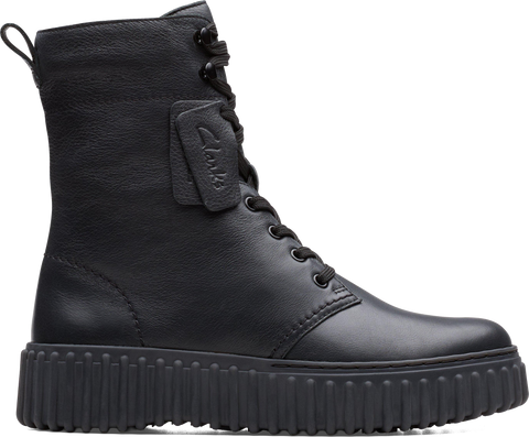 Quarter turn view Women's Clarks Footwear style name Torhill Style in color BLK LEA. Sku: 26182918