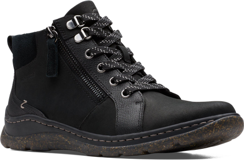 Quarter turn view Women's Clarks Footwear style name Orlene Top Waterproof Extra Wide in color BLK LEA. Sku: 26182991XW
