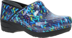 Quarter turn view Women's Dansko Footwear style name Xp 2.0 in color BLU KN PAT. Sku: 3951720202