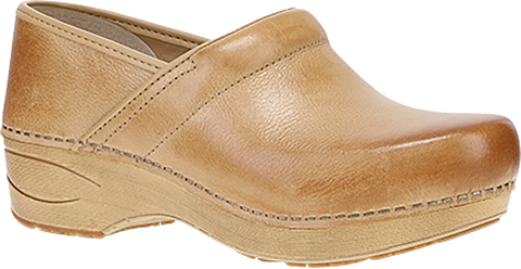 Quarter turn view Women's Dansko Footwear style name Xp 2.0 Wide in color HONEY DIST. Sku: 3959581212