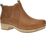 Quarter turn view Women's Dansko Footwear style name Becka in color TAN OIL PU. Sku: 9433371600