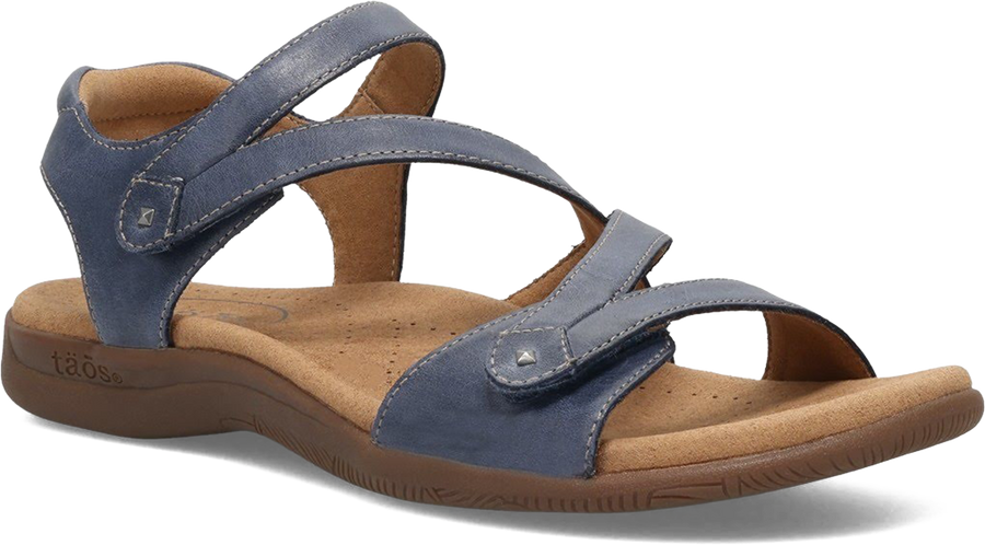 Quarter turn view Women's Taos Footwear style name Big Time in color Dark Blue. Sku: BGT-14132DKBL