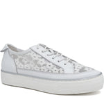 Quarter turn Women's Django & Juliette Footwear style name Faders in color White-White Leather Flowers Mu. Sku: DJ18051WADOT