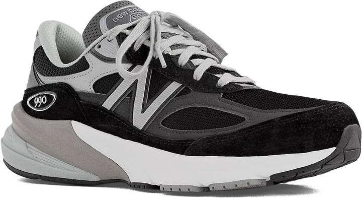 Men's New Balance Footwear in Black/ White. Sku: M990BK6-4E