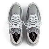 M990GL6 Grey/White