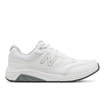 Men's New Balance Footwear in White Leather. Sku: MW928WT3-4E